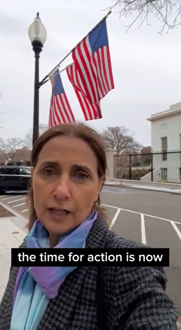  AFSC General Secretary Joyce Ajlouny meets with White House officials. 