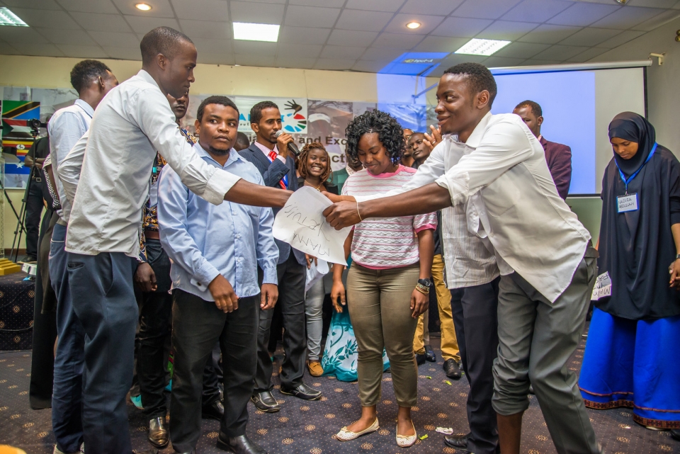 Young people in Kenya take part in discussions and activities to prevent and reduce election violence. Photo: George Mimano